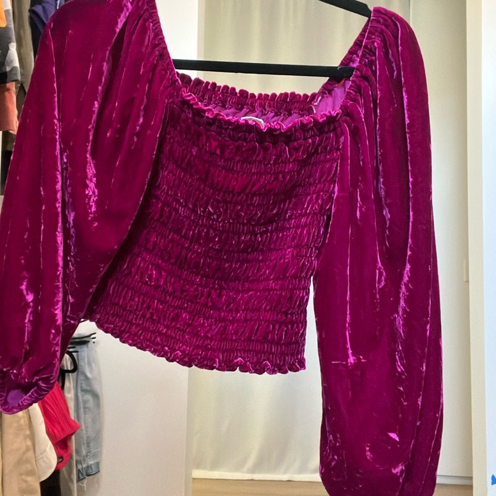 Anthropologie Long Sleeve Crop